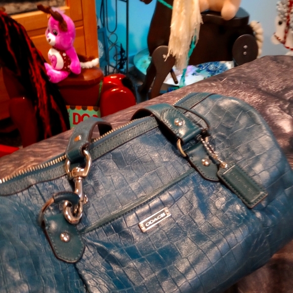 Teal blue Coach medium handbag - Picture 14 of 15